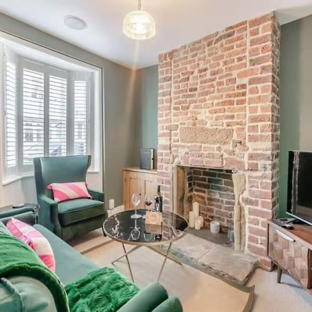 Stoney Nook Cottage Гисборо Экстерьер фото