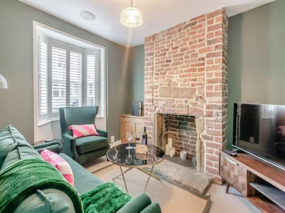 Stoney Nook Cottage Гисборо Экстерьер фото